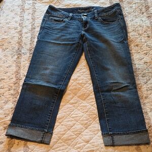 American Eagle Capris Sz 4